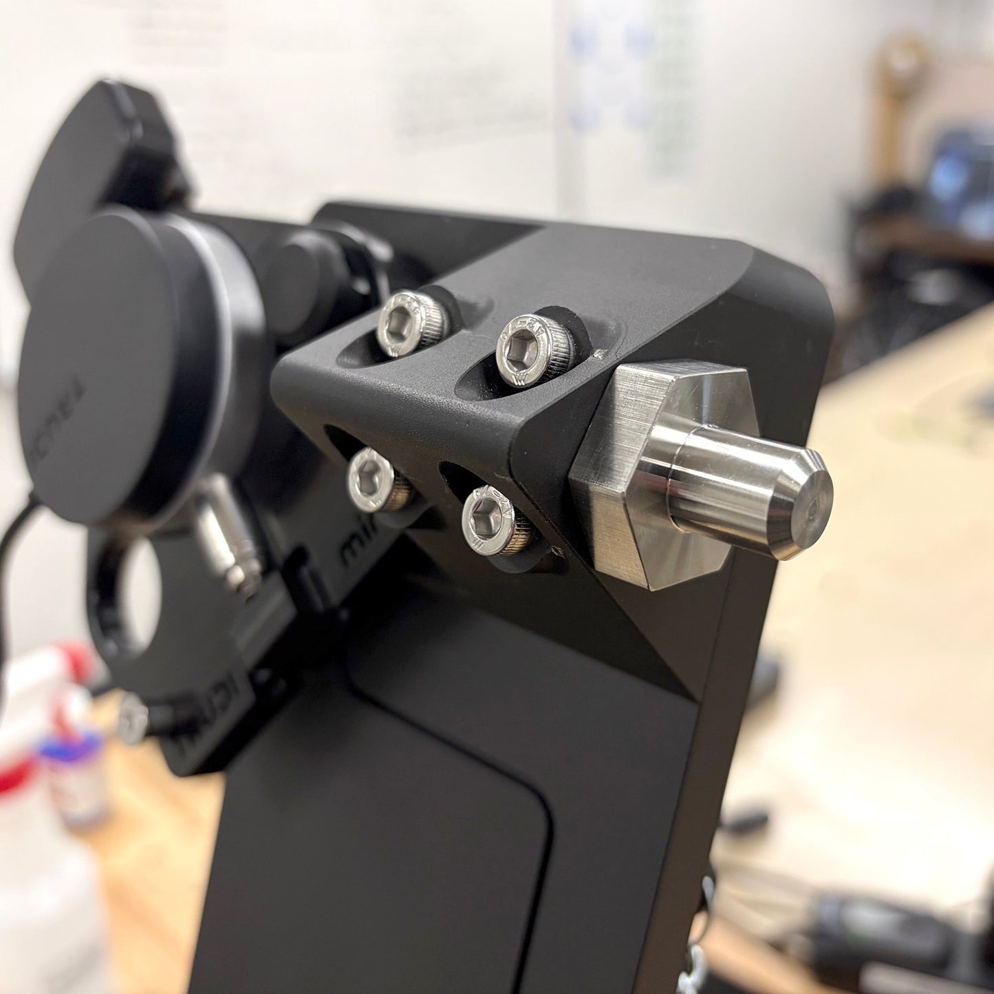 12mm Flat Mount